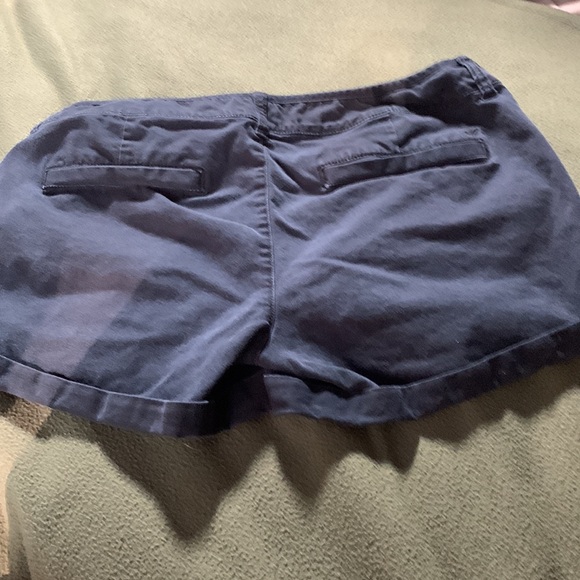 American Eagle black shorts.  Stretch.  Size 12. Waist approx. 17 inches. - Picture 7 of 9